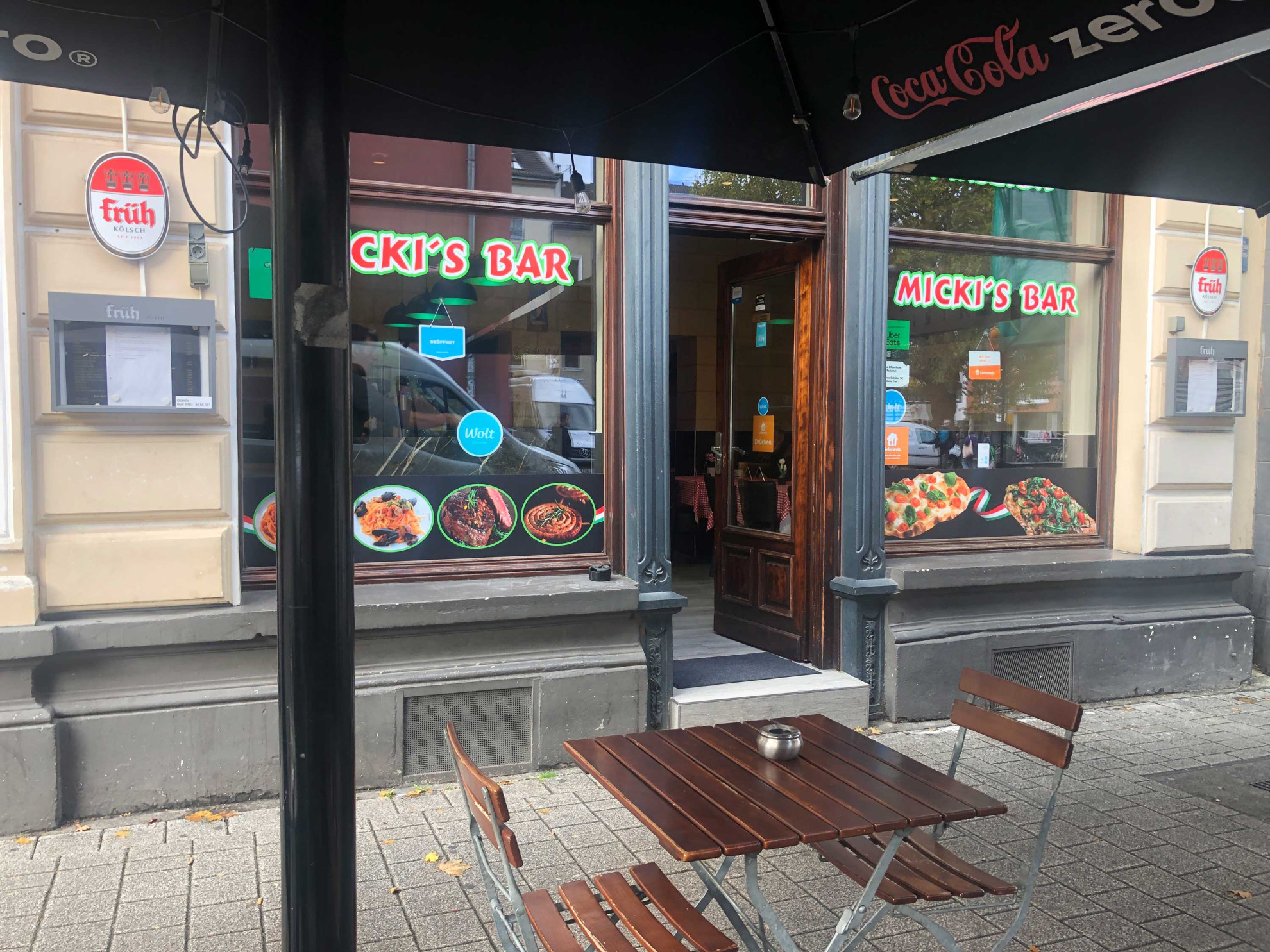 Trattoria Mickis Bar  