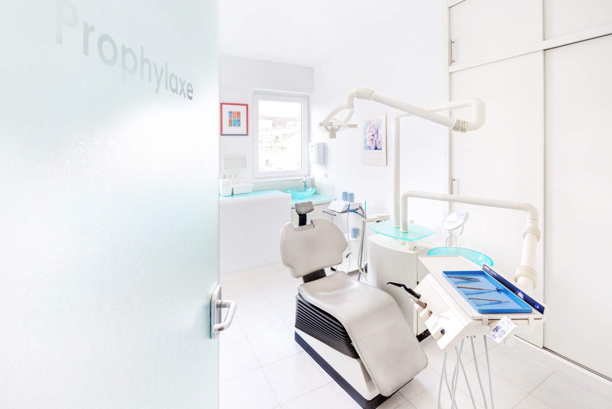 Praxis für Zahnheilkunde - Dr. med. dent. Hans Jörg Fuhr  