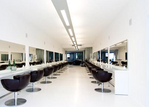 Friseursalon Koln Finden Sie In Den Kolner Branchen